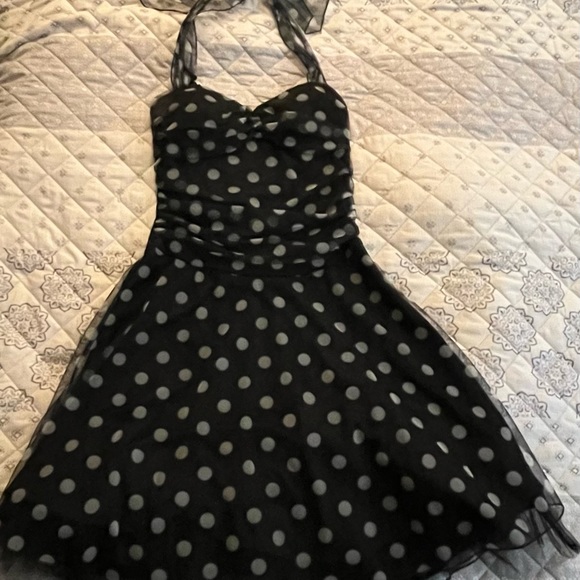 Black and Gray Tulle Party Dress - Picture 3 of 8